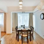 Apartment Grand Elegance - 2br