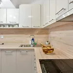 Grand Elegance - 2br *