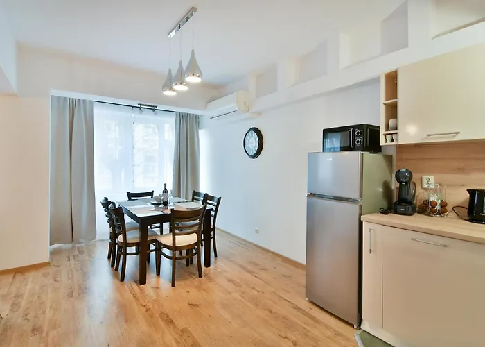 Grand Elegance - 2br *