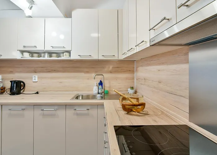 Grand Elegance - 2br *